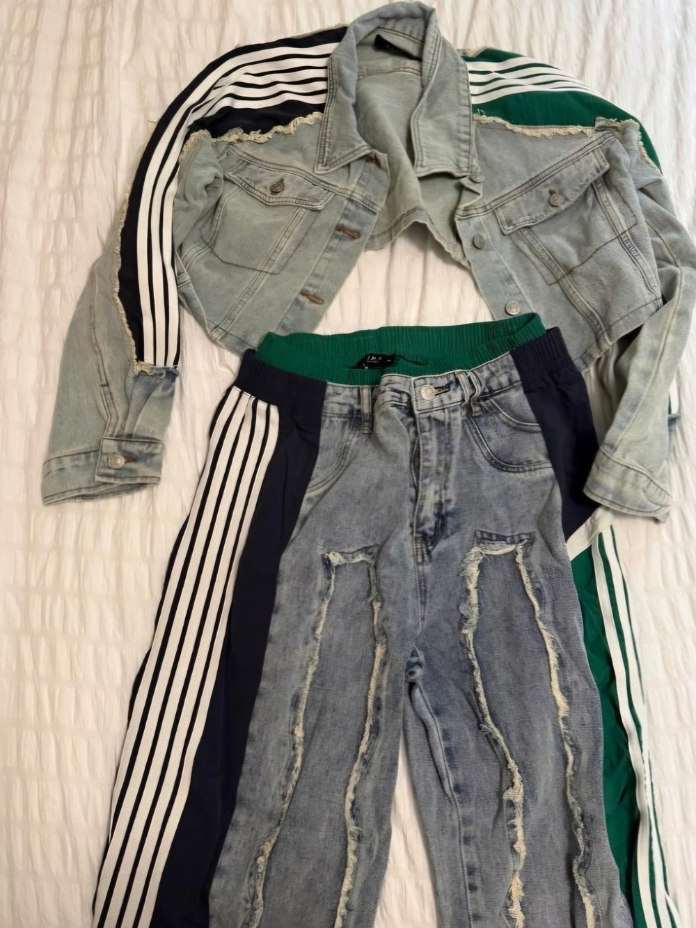AKIRA Light Blue Distressed Jeans with Green & Navy Sport Panels Set